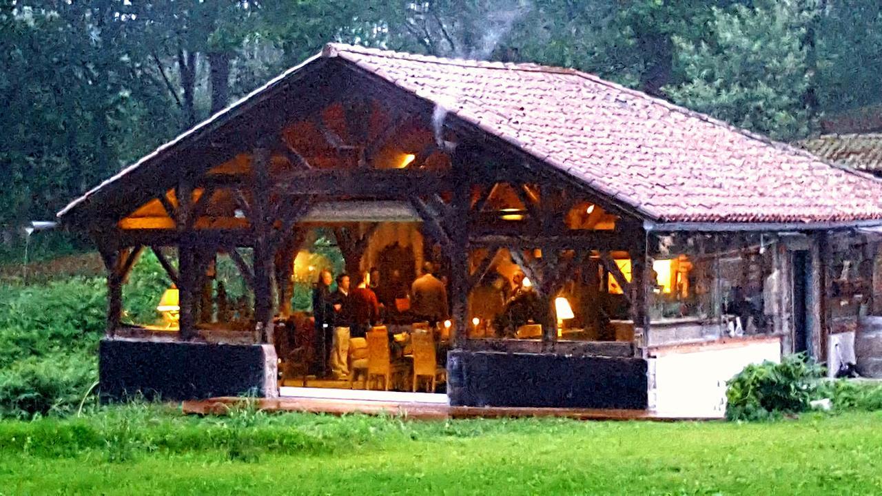 Palika Lodge Castets Extérieur photo