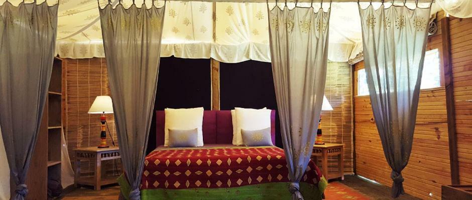 Palika Lodge Castets Extérieur photo